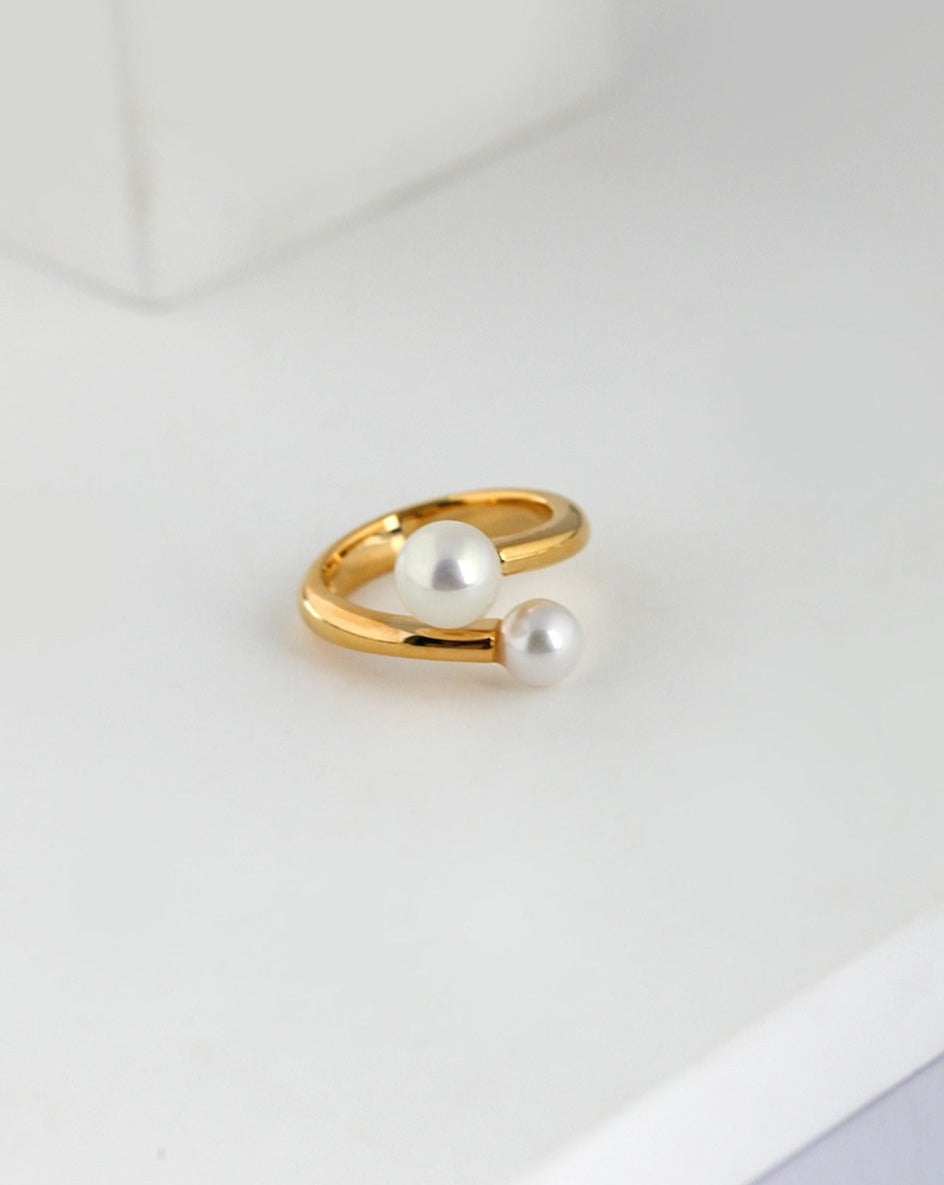 Gold Pearl Ring